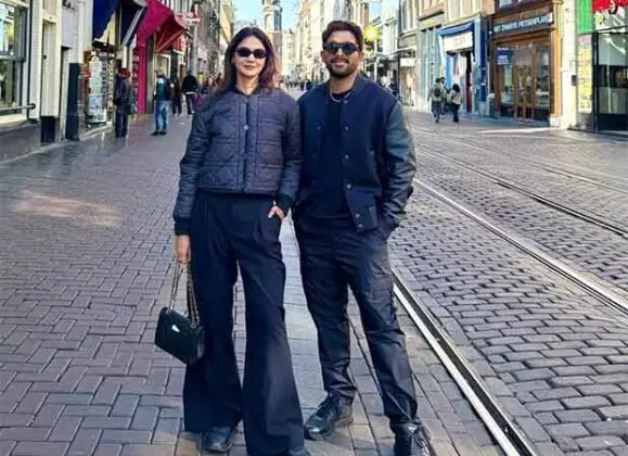 Allu Arjun और अल्लू स्नेहा रेड्डी की बैंकॉक वीकेंड ट्रिप वायरल Allu Arjun और अल्लू स्नेहा रेड्डी की बैंकॉक वीकेंड ट्रिप वायरल