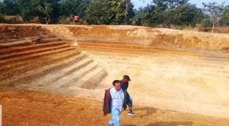 नरेगा से जल संरक्षण को मिलेगा बढ़ावा, जिले में 60 करोड़ लीटर जल संरक्षण के कार्य स्वीकृत नरेगा से जल संरक्षण को मिलेगा बढ़ावा, जिले में 60 करोड़ लीटर जल संरक्षण के कार्य स्वीकृत
