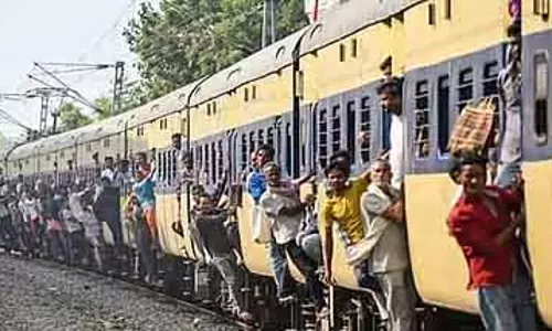 Hyderabad- कन्याकुमारी और काचेगुडा - मदुरै स्पेशल ट्रेनें अब स्थायी हैं Hyderabad- कन्याकुमारी और काचेगुडा - मदुरै स्पेशल ट्रेनें अब स्थायी हैं