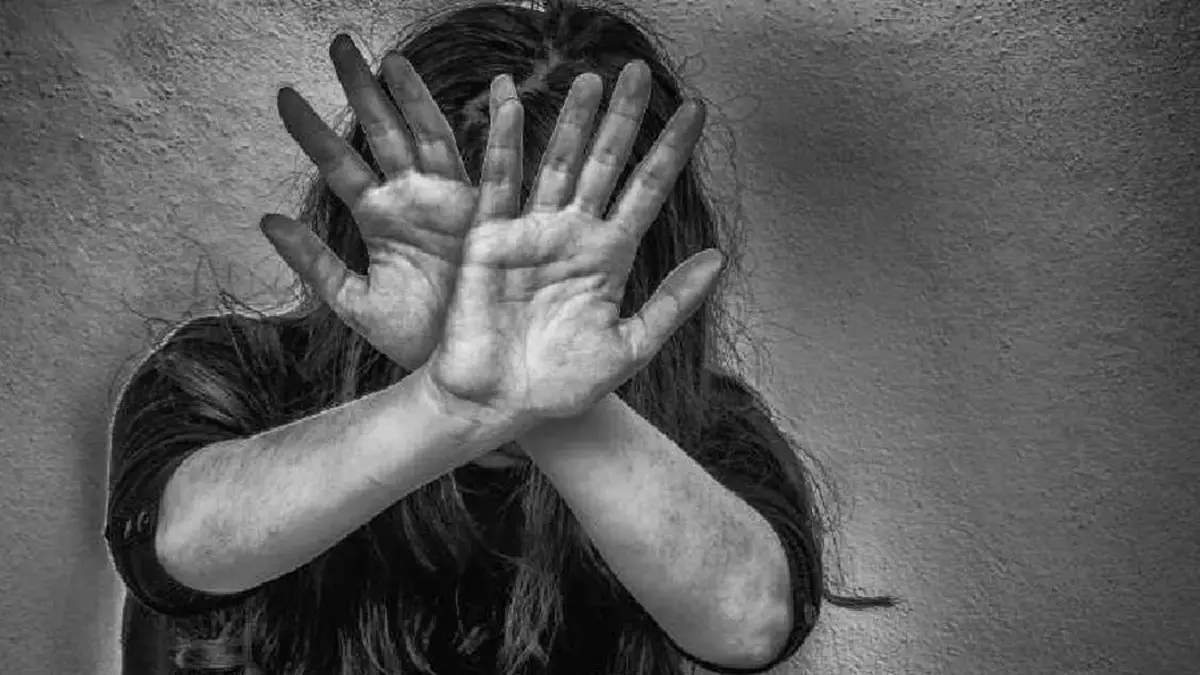 Maharashtra Horror: स्कूल से लौटती छठी की छात्रा पर तेजाब से किया हमला