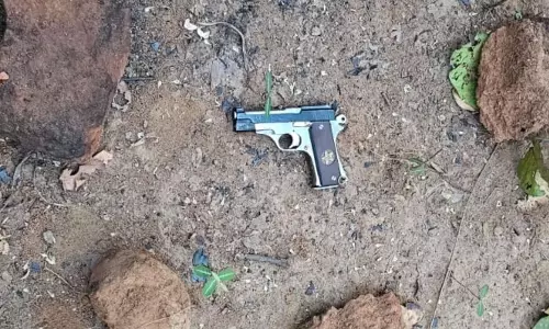 Odisha : संबलपुर में पुलिस मुठभेड़ में 41 मामलों में शामिल अपराधी घायल
