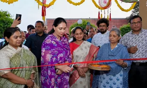 Jaipur: दीया कुमारी ने कला मेले की शुरुआत की Jaipur: दीया कुमारी ने कला मेले की शुरुआत की