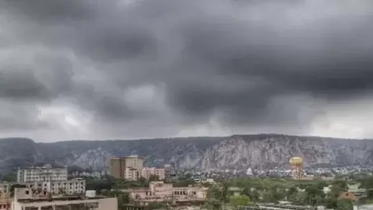 Jaipur: राजस्थान में तूफानी मौसम का अलर्ट, सात जिलों में जारी किया अलर्ट