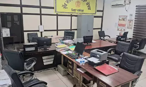 Jalandhar DC दफ़्तर के कर्मचारियों की दूसरे दिन भी हड़ताल से सार्वजनिक सेवाएं प्रभावित