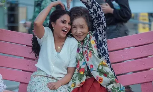 ‘Made In Korea’ Netflix के ग्लोबल नॉन-इंग्लिश चार्ट में टॉप पर, 24 देशों में ट्रेंड कर रहा ‘Made In Korea’ Netflix के ग्लोबल नॉन-इंग्लिश चार्ट में टॉप पर, 24 देशों में ट्रेंड कर रहा