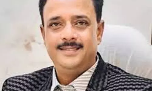 Kharagpur: दिलीप घोष और प्रदीप सरकार में कड़ा मुकाबला Kharagpur: दिलीप घोष और प्रदीप सरकार में कड़ा मुकाबला