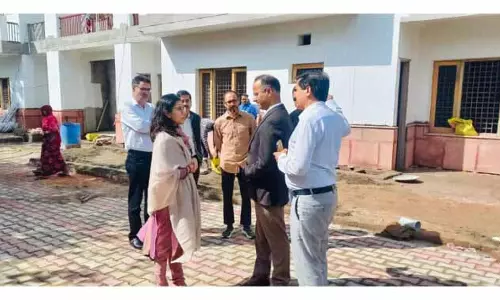 H&P विभाग के स्टाफ़ क्वार्टर का निर्माण कार्य पूरा होने के करीब, सचिव ने प्रगति का निरीक्षण किया H&P विभाग के स्टाफ़ क्वार्टर का निर्माण कार्य पूरा होने के करीब, सचिव ने प्रगति का निरीक्षण किया