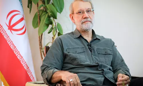 सुरक्षा प्रमुख अली लारीजानी की हत्या के बाद ईरान के शीर्ष नेताओं ने कड़े बदले की कसम खाई