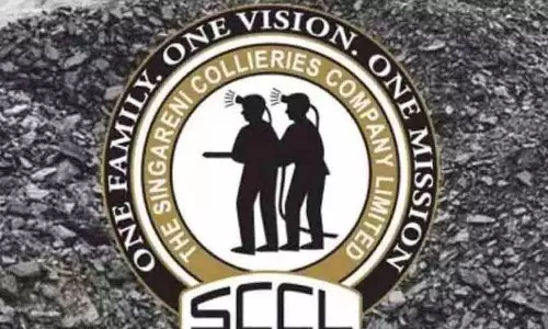 सरकार द्वारा मंज़ूरी में देरी के चलते SCCL के अधिकारी PRP बकाए का इंतज़ार सरकार द्वारा मंज़ूरी में देरी के चलते SCCL के अधिकारी PRP बकाए का इंतज़ार