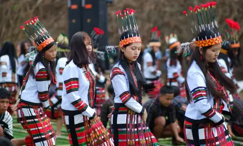 “Tripura में नौवां चापचार कुट-सह-शीतकालीन उत्सव संपन्न” “Tripura में नौवां चापचार कुट-सह-शीतकालीन उत्सव संपन्न”