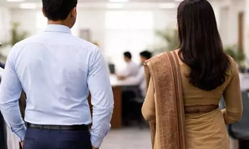 सरकारी कर्मचारियों के लिए जींस और टी-शर्ट बैन, सोशल मीडिया के इस्तेमाल पर सख्ती