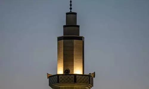 उत्तरी सीमा क्षेत्र में भोर और सूर्यास्त पर चमकता Venus ग्रह उत्तरी सीमा क्षेत्र में भोर और सूर्यास्त पर चमकता Venus ग्रह