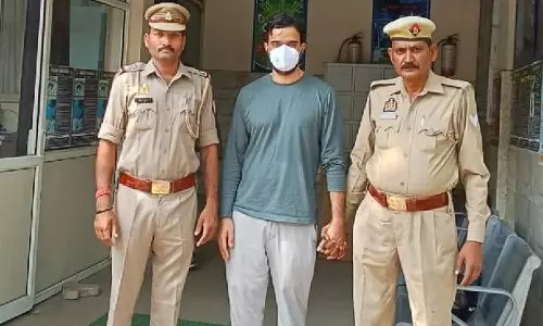 NCR Noida: नोएडा में ऑनलाइन ठगी का खुलासा, टूर पैकेज के नाम पर 12 लाख की ठगी NCR Noida: नोएडा में ऑनलाइन ठगी का खुलासा, टूर पैकेज के नाम पर 12 लाख की ठगी