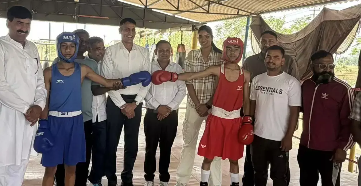 Hisar: लड़के-लड़कियों की बॉक्सिंग प्रतियोगिता हिसार में Hisar: लड़के-लड़कियों की बॉक्सिंग प्रतियोगिता हिसार में