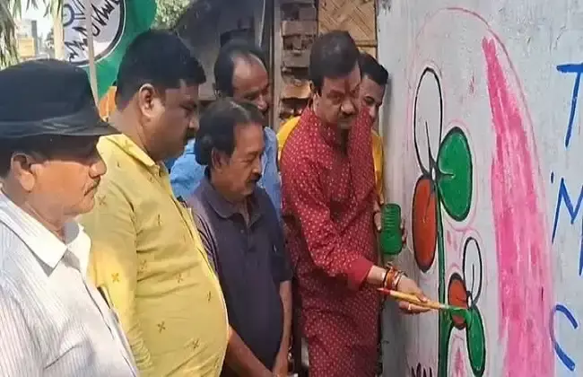 Asansol: कुल्टी विधानसभा में चुनाव प्रचार की शुरुआत Asansol: कुल्टी विधानसभा में चुनाव प्रचार की शुरुआत