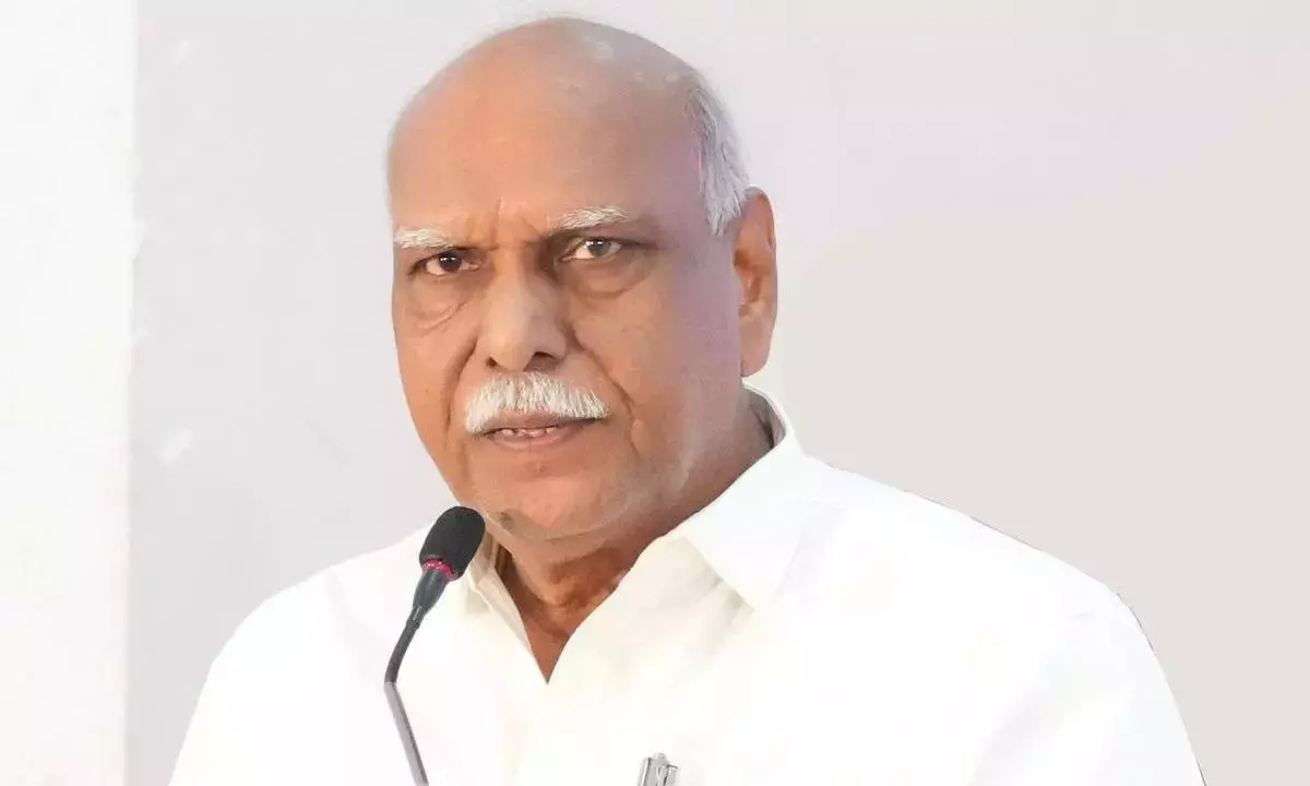 Andhra: AP पावर यूटिलिटीज़ भविष्य की बिजली की मांग को पूरा करने के लिए अच्छी तरह तैयार हैं Andhra: AP पावर यूटिलिटीज़ भविष्य की बिजली की मांग को पूरा करने के लिए अच्छी तरह तैयार हैं