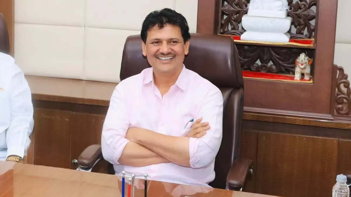 Maharashtra : स्वास्थ्य मंत्री ने नांदेड़ में नई फंडिंग के साथ 500 बिस्तरों वाले सरकारी अस्पताल की घोषणा की Maharashtra : स्वास्थ्य मंत्री ने नांदेड़ में नई फंडिंग के साथ 500 बिस्तरों वाले सरकारी अस्पताल की घोषणा की