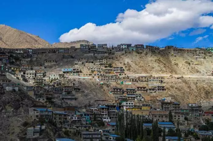 कारगिल में भूजल की उपलब्धता घटी, पिछले 2 वर्षों में लगभग आधी रह गई: Govt data कारगिल में भूजल की उपलब्धता घटी, पिछले 2 वर्षों में लगभग आधी रह गई: Govt data