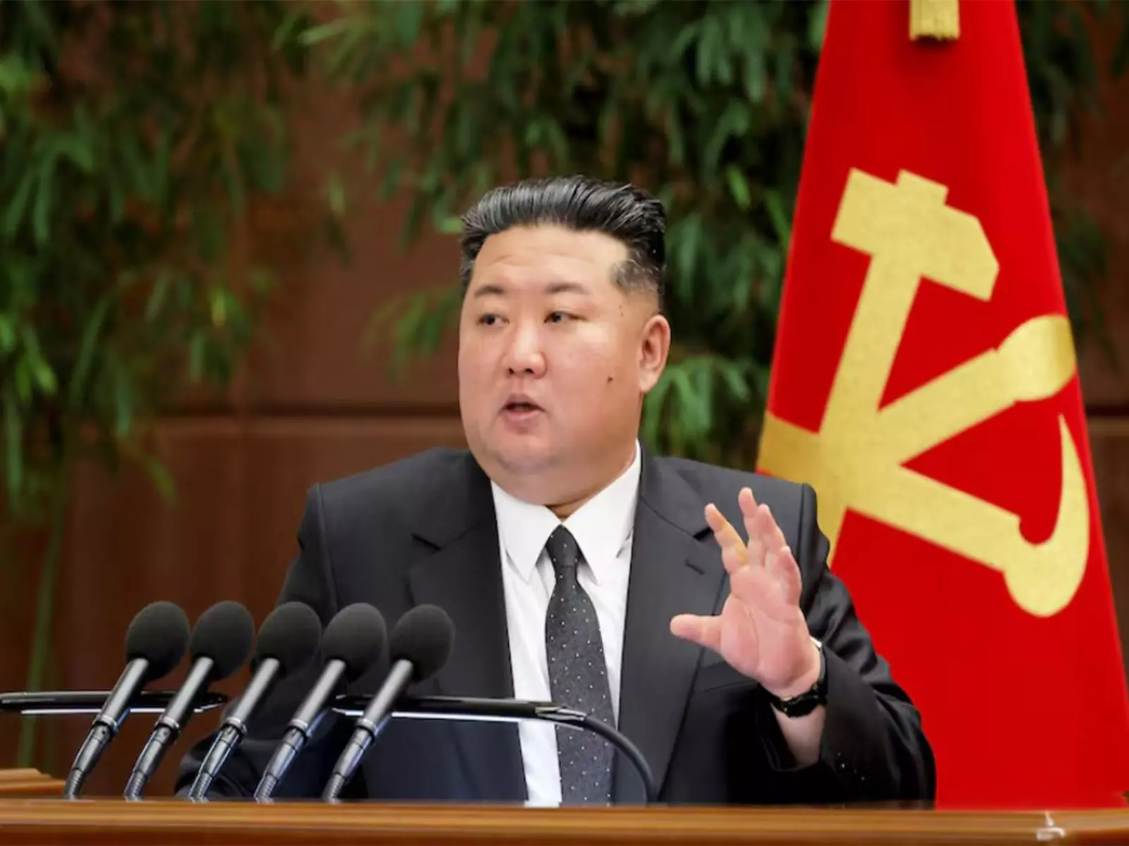Kim Jong Un ने 99.93 प्रतिशत जनादेश के साथ उत्तर कोरियाई चुनावों में शानदार जीत हासिल की Kim Jong Un ने 99.93 प्रतिशत जनादेश के साथ उत्तर कोरियाई चुनावों में शानदार जीत हासिल की