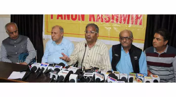 PK ने कश्मीर को 2 केंद्र शासित प्रदेशों में बांटने की बात दोहराई PK ने कश्मीर को 2 केंद्र शासित प्रदेशों में बांटने की बात दोहराई