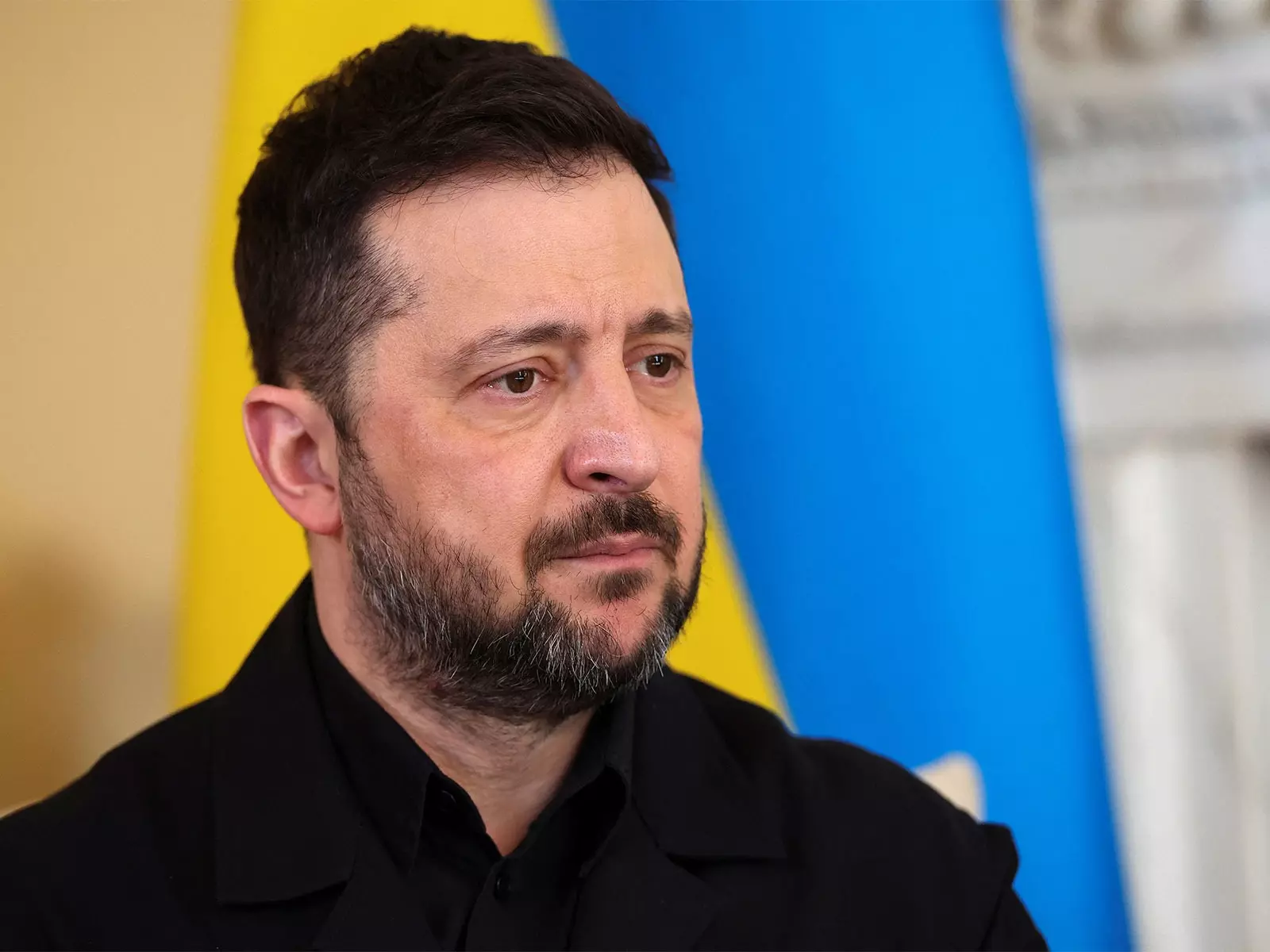Zelenskyy ने कहा कि 200 यूक्रेनी हवाई रक्षा विशेषज्ञ ईरानी ड्रोन हमलों का मुकाबला करने में मदद कर रहे Zelenskyy ने कहा कि 200 यूक्रेनी हवाई रक्षा विशेषज्ञ ईरानी ड्रोन हमलों का मुकाबला करने में मदद कर रहे