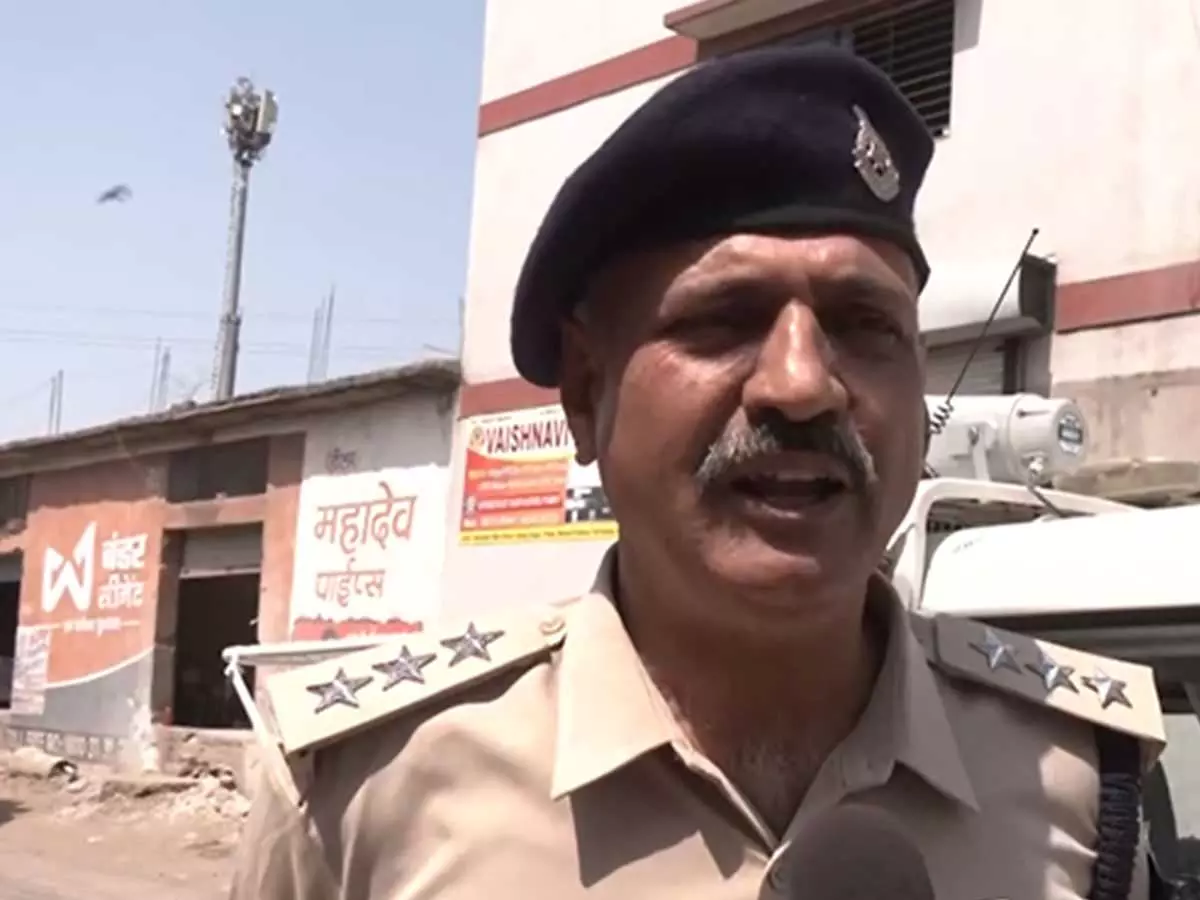 Indore में कीटनाशक फैक्ट्री में आग लगी, 12 मज़दूर अस्पताल में भर्ती Indore में कीटनाशक फैक्ट्री में आग लगी, 12 मज़दूर अस्पताल में भर्ती