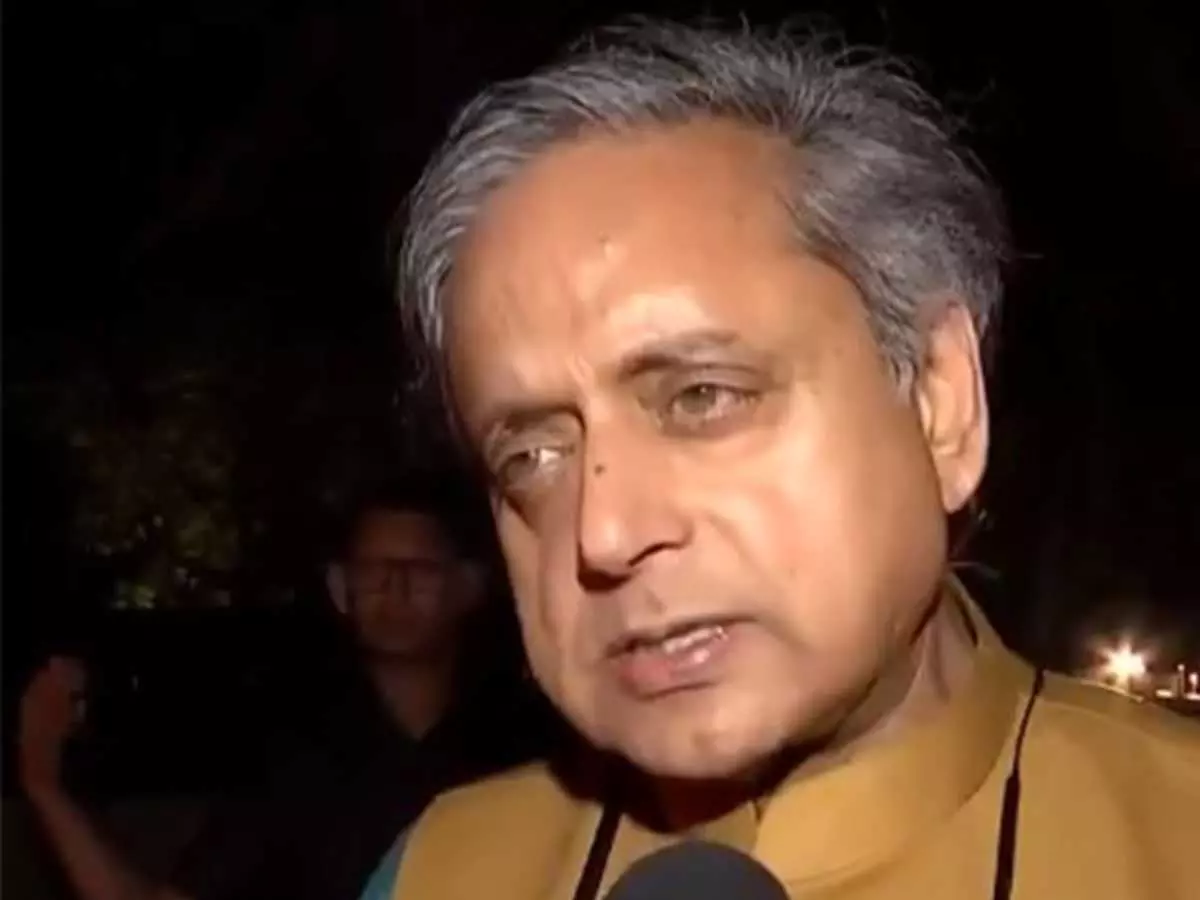 यह एक ऐसा चुनाव है जिसे हमें जीतना चाहिए: केरल विधानसभा चुनावों से पहले कांग्रेस MP शशि थरूर यह एक ऐसा चुनाव है जिसे हमें जीतना चाहिए: केरल विधानसभा चुनावों से पहले कांग्रेस MP शशि थरूर