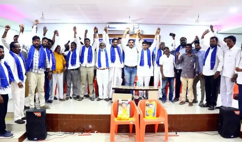 अंबेडकर की 12 लाख रुपये की ज़मानत राशि तुरंत दी जानी चाहिए: पूर्व मंत्री Tatikonda Rajaiah अंबेडकर की 12 लाख रुपये की ज़मानत राशि तुरंत दी जानी चाहिए: पूर्व मंत्री Tatikonda Rajaiah