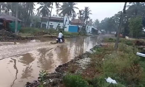 Chikkanayakanahalli: बारिश से चिलचिलाती गर्मी बुझती है Chikkanayakanahalli: बारिश से चिलचिलाती गर्मी बुझती है