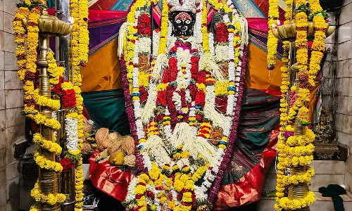 Karnataka: कालिका की उपस्थिति में उगादी समारोह Karnataka: कालिका की उपस्थिति में उगादी समारोह