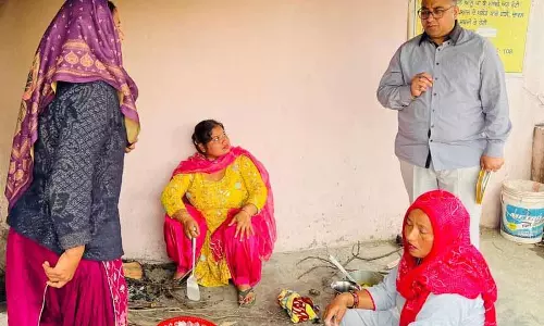 राज्य खाद्य आयोग के सदस्य ने Kapurthala में स्कूलों और आंगनवाड़ी केंद्रों का निरीक्षण किया