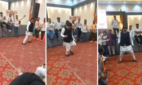 BJP ट्रेनिंग कैंप में पार्षद मनीष शर्मा ने मिथुन चक्रवर्ती के अंदाज़ में किया डांस