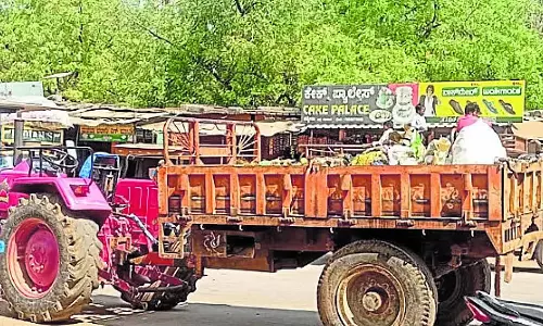 Kakkera : 15 दिनों से कूड़े का निपटान नहीं हुआ Kakkera : 15 दिनों से कूड़े का निपटान नहीं हुआ
