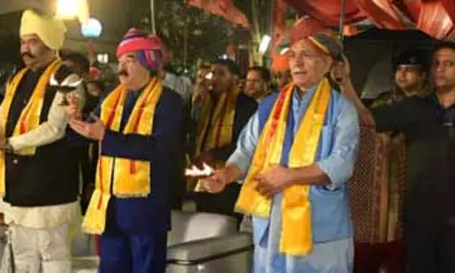 श्री रघुनाथ जी की Jammu आरती में शामिल हुए एलजी श्री रघुनाथ जी की Jammu आरती में शामिल हुए एलजी