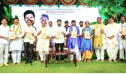 Telangana के मुख्यमंत्री ने उगादी पर सदा बैनामा भूमि के नियमितीकरण का आश्वासन दिया Telangana के मुख्यमंत्री ने उगादी पर सदा बैनामा भूमि के नियमितीकरण का आश्वासन दिया