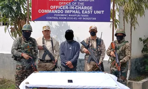 Manipur में सुरक्षा बलों ने अभियान तेज़ किए, कई लोग गिरफ़्तार, नशीले पदार्थ और हथियार ज़ब्त