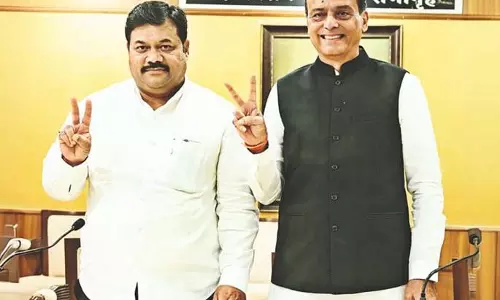 Pune ZP में जगदाले निर्विरोध अध्यक्ष और वलसे-पाटिल उपाध्यक्ष चुने गए Pune ZP में जगदाले निर्विरोध अध्यक्ष और वलसे-पाटिल उपाध्यक्ष चुने गए