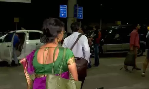 RG टैक्स पीड़ित की माँ इस बार BJP की उम्मीदवार हैं, उनके पति ने क्या कहा? RG टैक्स पीड़ित की माँ इस बार BJP की उम्मीदवार हैं, उनके पति ने क्या कहा?