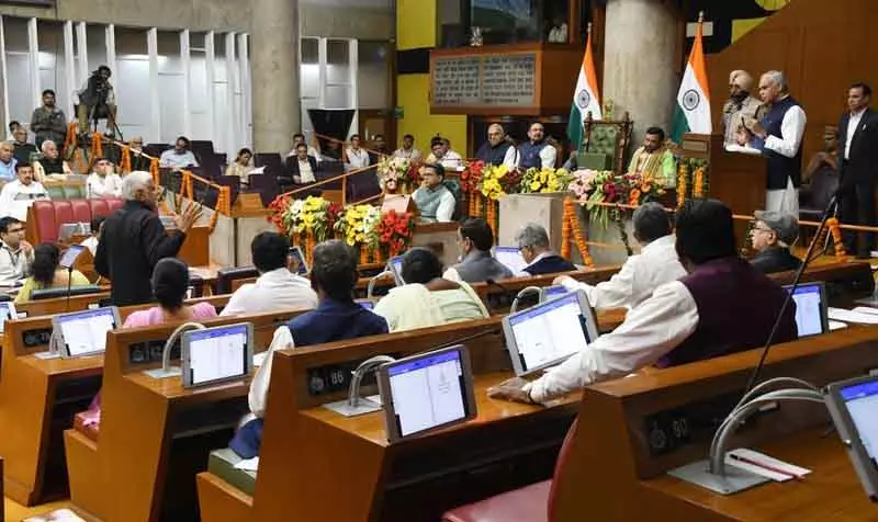 Haryana राज्यसभा चुनाव: BJP और कांग्रेस में लोकतंत्र पर तकरार, सदन में हंगामा Haryana राज्यसभा चुनाव: BJP और कांग्रेस में लोकतंत्र पर तकरार, सदन में हंगामा