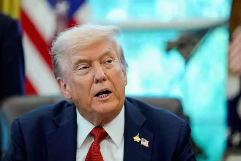 Trump ने वादा किया, ईरान के गैस क्षेत्र पर इज़राइल अब और हमले नहीं करेगा Trump ने वादा किया, ईरान के गैस क्षेत्र पर इज़राइल अब और हमले नहीं करेगा