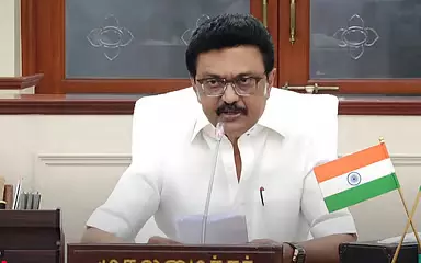 कपड़ा निर्यात में तमिलनाडु पहले स्थान पर : CM को गर्व कपड़ा निर्यात में तमिलनाडु पहले स्थान पर : CM को गर्व