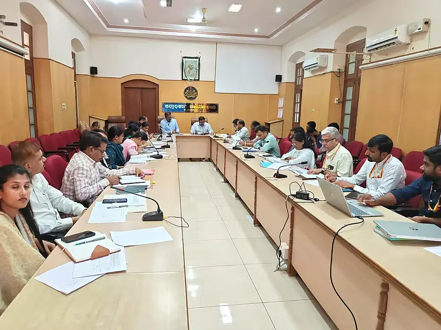 पेयजल समस्या: Nitesh Patil ने सावधानियों की चेतावनी दी पेयजल समस्या: Nitesh Patil ने सावधानियों की चेतावनी दी