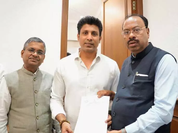 Satara ने राज्य की पहली M-Sand परियोजना शुरू की; शिरगाँव परियोजना की सराहना Satara ने राज्य की पहली M-Sand परियोजना शुरू की; शिरगाँव परियोजना की सराहना