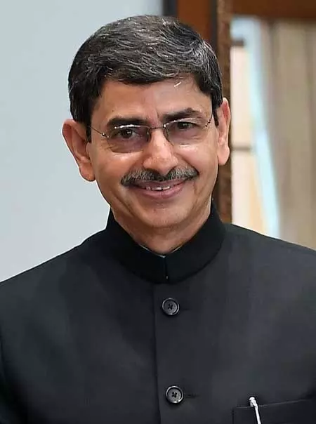 पश्चिम बंगाल के मुख्य सचिव और गृह सचिव ने राज्यपाल रवि से मुलाकात की पश्चिम बंगाल के मुख्य सचिव और गृह सचिव ने राज्यपाल रवि से मुलाकात की