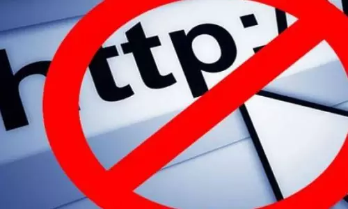 इंटरनेट संकट का खतरा मंडराया, सब कुछ ईरान के हाथ में, मीडिया रिपोर्ट में दावा इंटरनेट संकट का खतरा मंडराया, सब कुछ ईरान के हाथ में, मीडिया रिपोर्ट में दावा