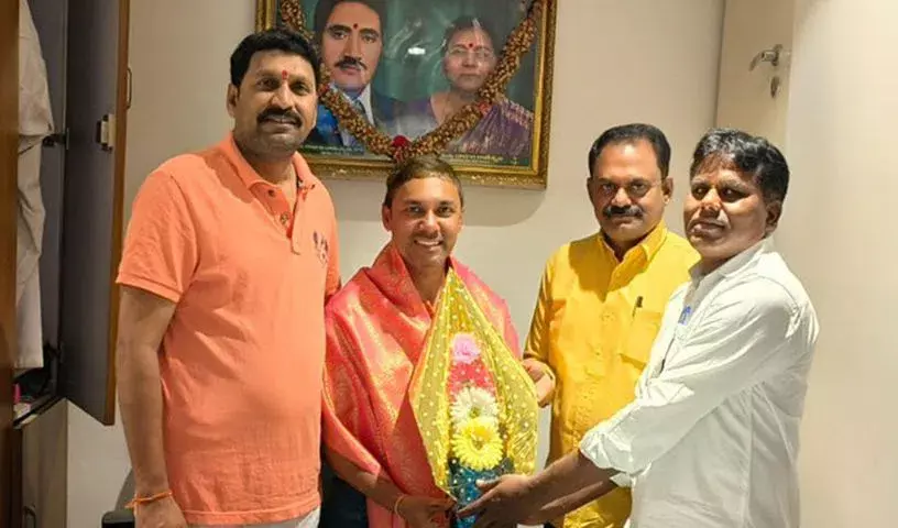Mancherial का एक व्यक्ति गोवा में होने वाले राष्ट्रीय मास्टर्स बैडमिंटन टूर्नामेंट के लिए क्वालिफ़ाई कर गया