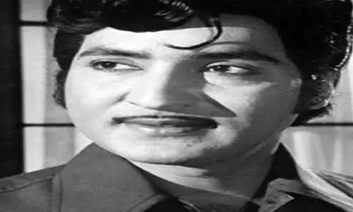 सोभन बाबू पुण्यतिथि: पर्दे पर रोमांटिक लेकिन असल जिंदगी में बेहद सख्त थे सोभन बाबू, कभी सिनेमा छोड़ने का ले लिया था फैसला सोभन बाबू पुण्यतिथि: पर्दे पर रोमांटिक लेकिन असल जिंदगी में बेहद सख्त थे सोभन बाबू, कभी सिनेमा छोड़ने का ले लिया था फैसला