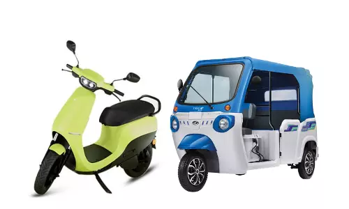 Hyderabad के कलेक्टर ने कहा कि SC युवाओं को EVs पर 90% सब्सिडी दी जाएगी