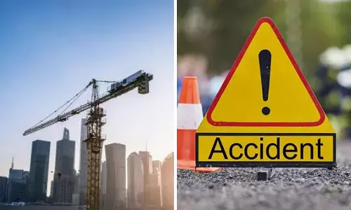 Mumbai: मलाड में पानी से भरे कंस्ट्रक्शन के गड्ढे में गिरने से 8 साल के बच्चे की मौत Mumbai: मलाड में पानी से भरे कंस्ट्रक्शन के गड्ढे में गिरने से 8 साल के बच्चे की मौत