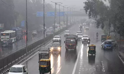 Punjab और हरियाणा के कुछ हिस्सों में ज़ोरदार बारिश, तापमान गिरा Punjab और हरियाणा के कुछ हिस्सों में ज़ोरदार बारिश, तापमान गिरा